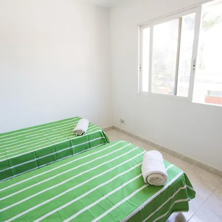 Cami Del Pinar Villa *
